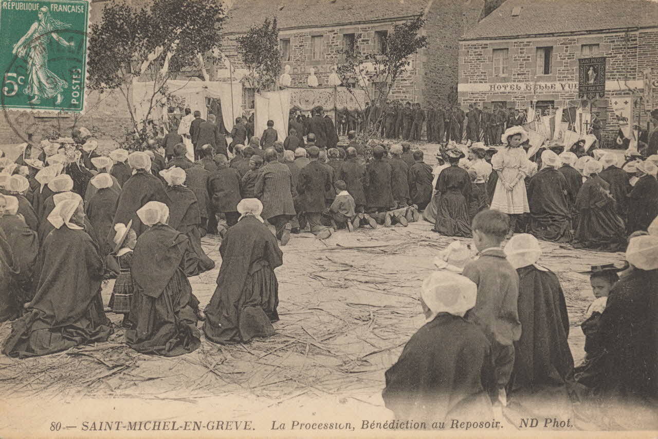 carte postale BENEDICTION AU REPOSOIR Côtes-d'Armor 1903-1920 014291 Photo