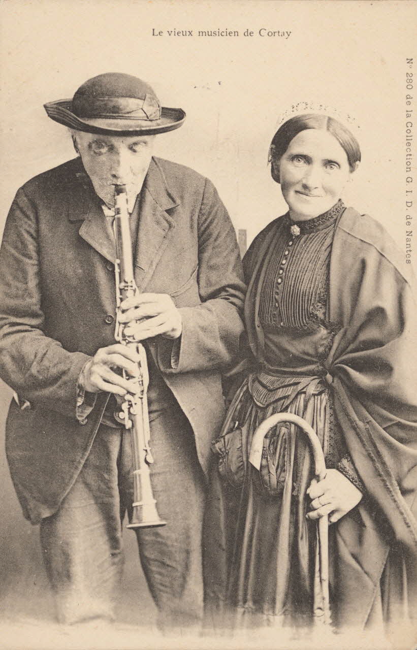 carte postale LE VIEUX MUSICIEN Côtes-d'Armor 1903-1920 014308 Photo