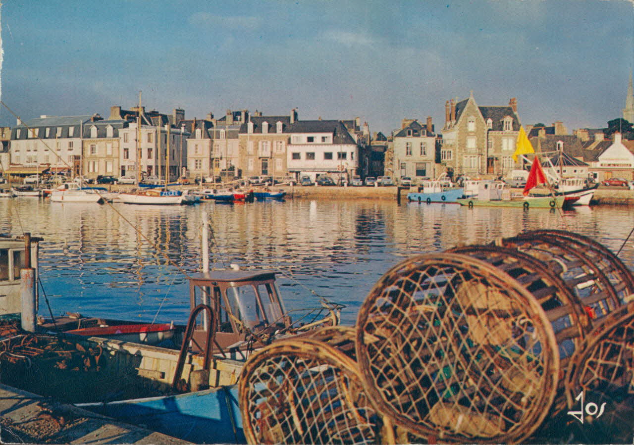 carte postale BATEAUX DE PECHE. PAIMPOL Côtes-d'Armor 1950 014389 Photo