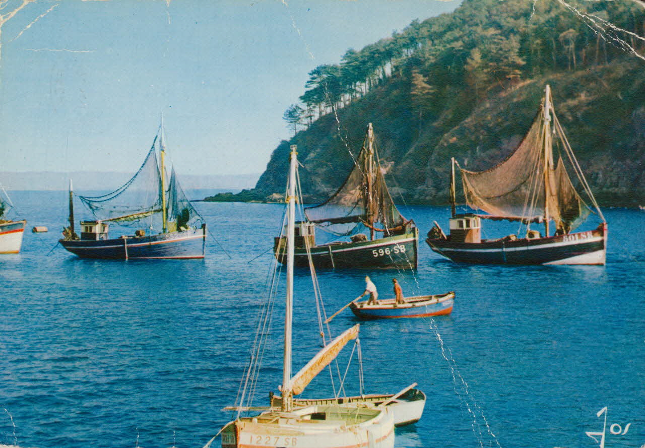 carte postale RETOUR DE LA PECHE. SAINT BRIEUC Côtes-d'Armor 1950 014415 Photo