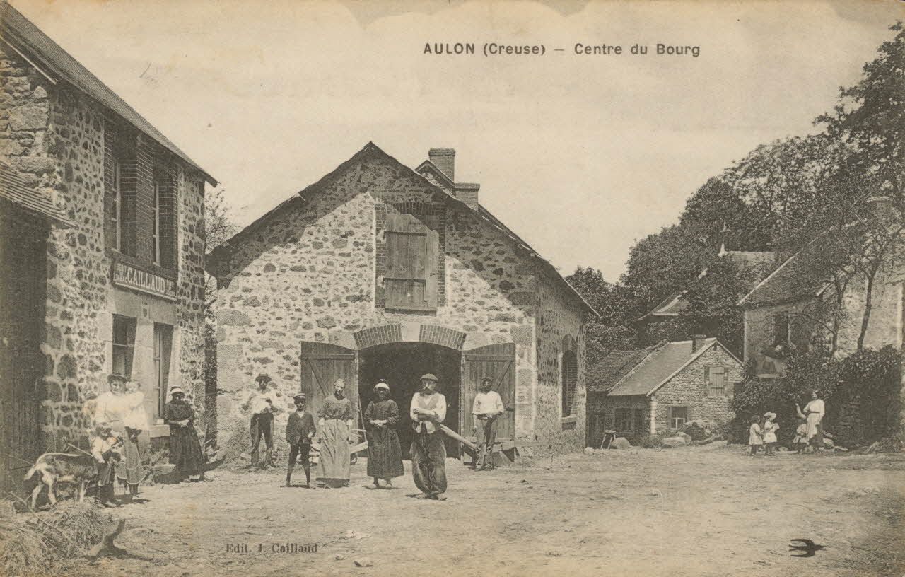 carte postale AULON-CENTRE DU BOURG Creuse 1903-1920 014972 Photo