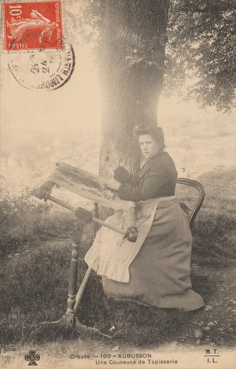 carte postale UNE COUSEUSE DE TAPISSERIE Creuse 1903-1920 015117 Photo