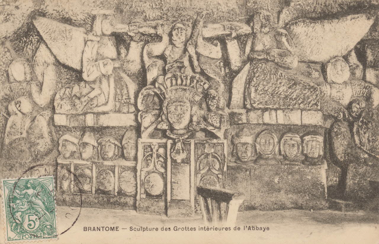 carte postale SCULPTURE DES GROTTES DE L'ABBAYE Dordogne 1903-1920 015209 Photo