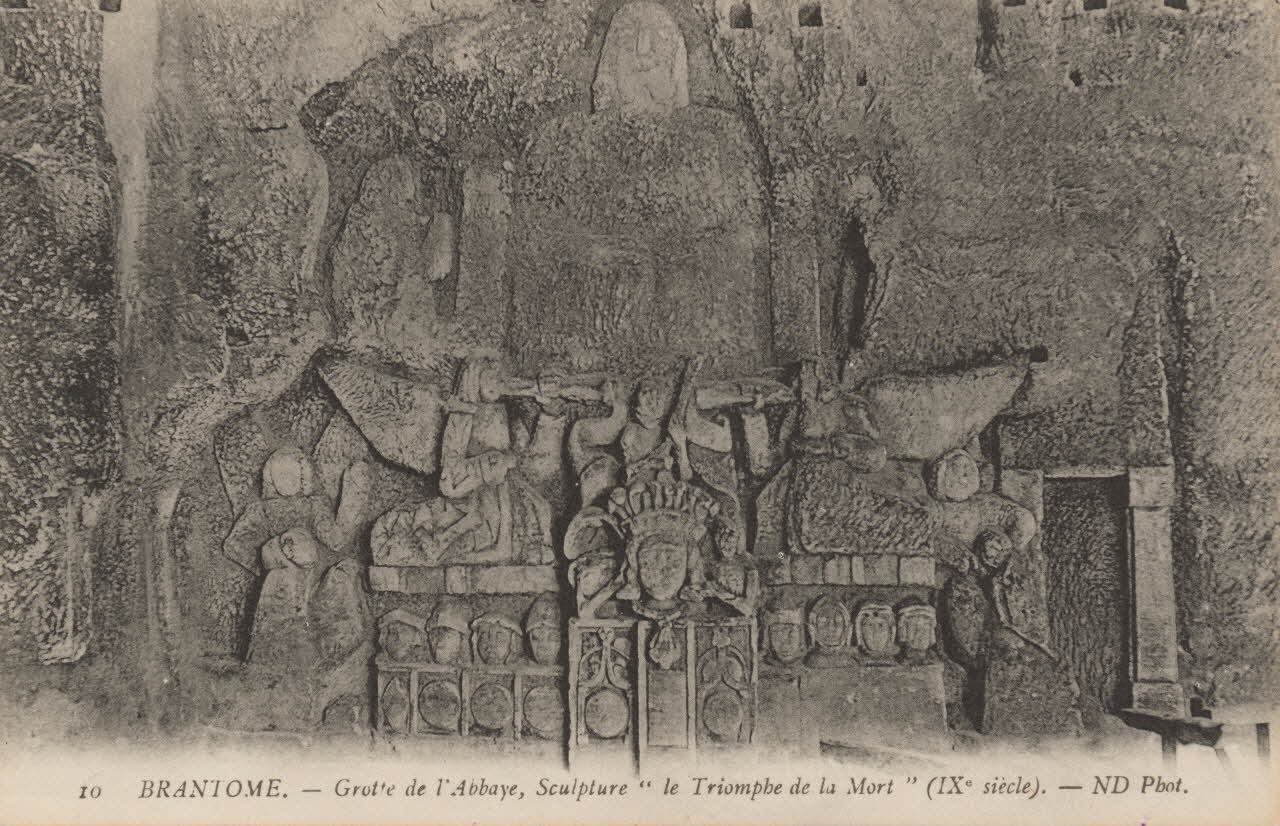 carte postale GROTTE DE L'ABBAYE "LE TRIOMPHE DE LA MORT" (IXe S) Dordogne 1903-1920 015214 Photo
