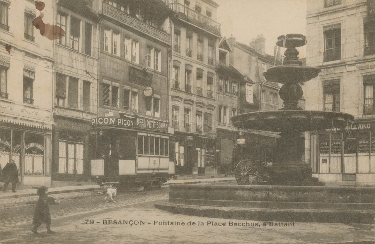 carte postale FONTAINE DE LA PLACE BACCHUS Doubs 1906 015665 Photo