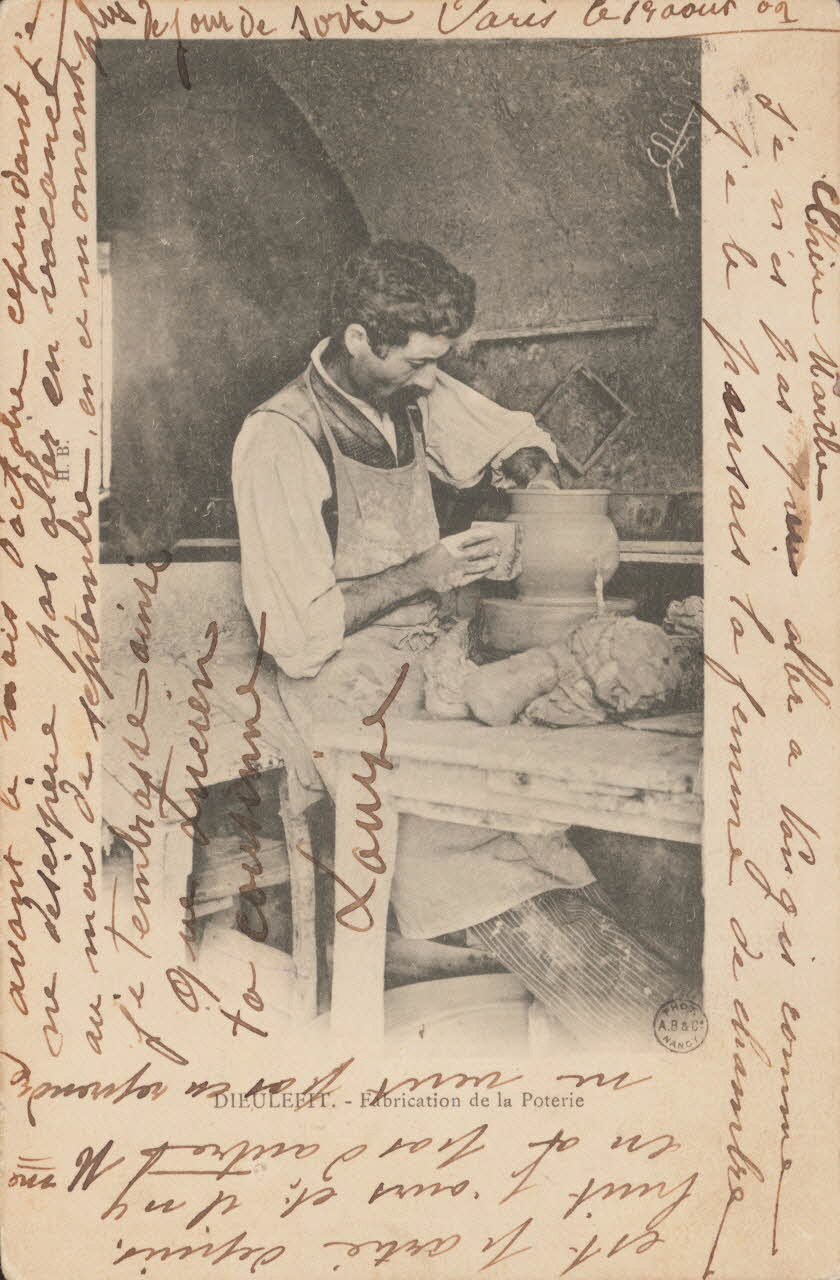 carte postale FABRICATION DE LA POTERIE Drôme 1902 016036 Photo