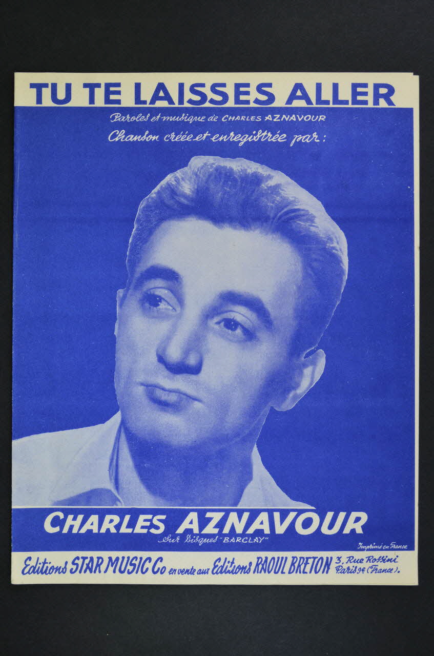 Charles Aznavour ; Star Music, Editions; chanson petit format 1960 1969.88.244 Photo Mucem