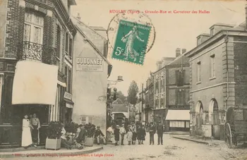 carte postale GRANDE RUE, CARREFOUR DES HALLES Eure 1903-1920 016406  Photo