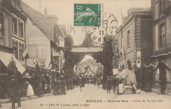 carte postale FETES DU 18 JUIN 1911, GRANDE RUE Eure 1911 016473  Photo