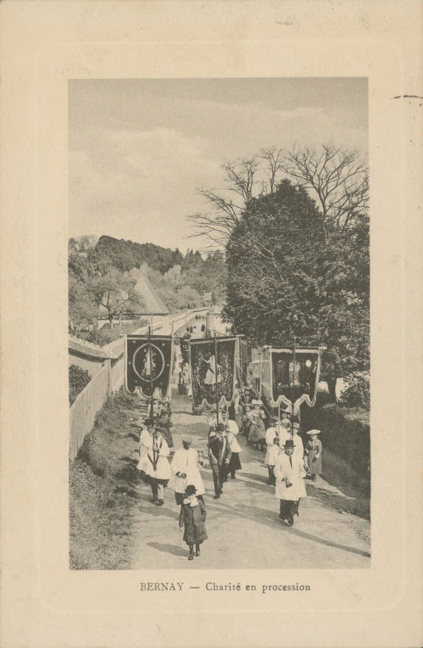 carte postale CHARITE EN PROCESSION Eure 1910 016483 Photo
