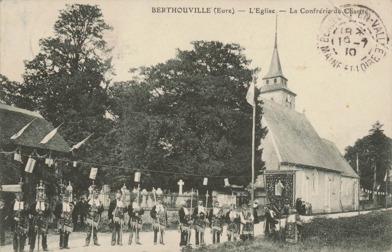 carte postale LA CONFRERIE DE CHARITE Eure 1910 016484 Photo
