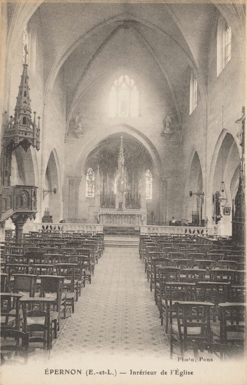 carte postale INTERIEUR DE L'EGLISE Eure-et-Loir 1903-1920 016921 Photo