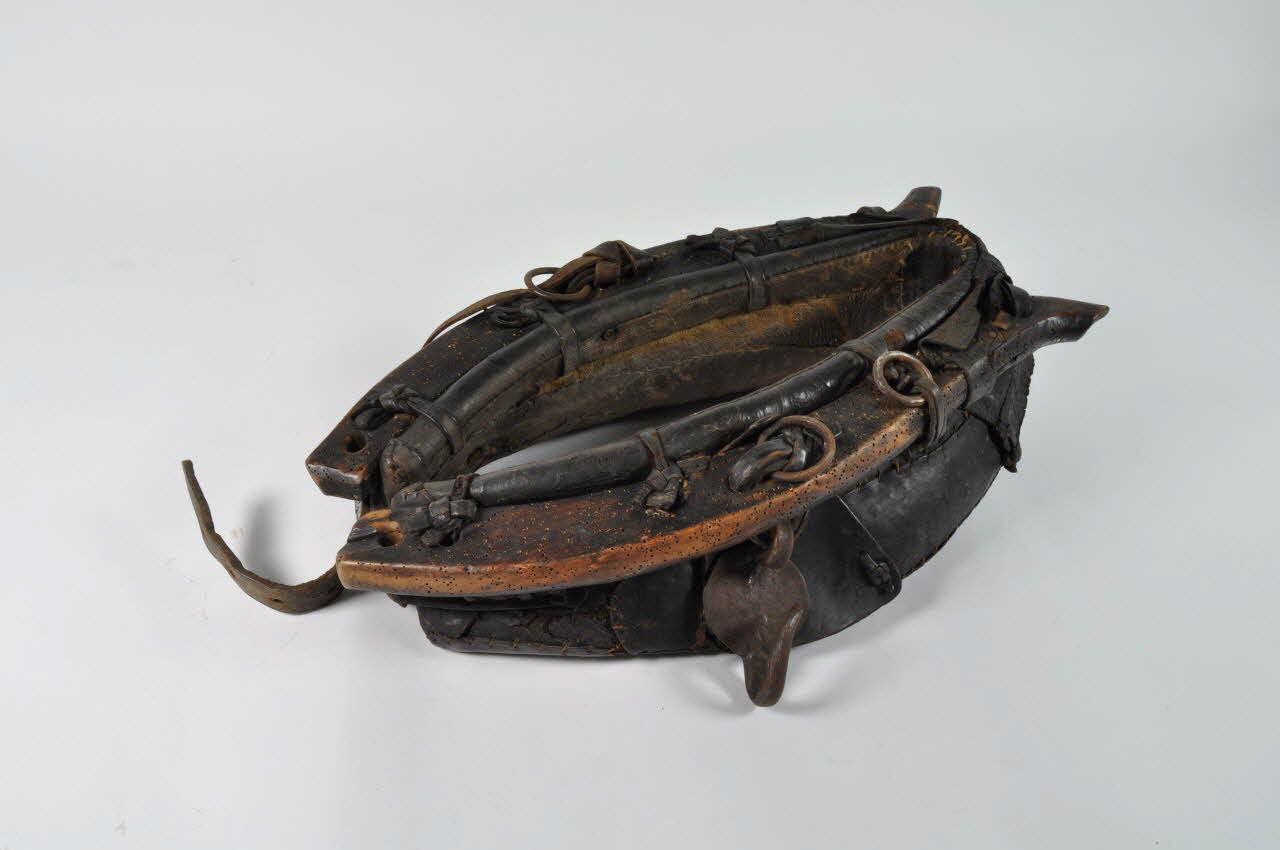 COLLIER D'ATTELAGE 1970.38.4 Photo Mucem