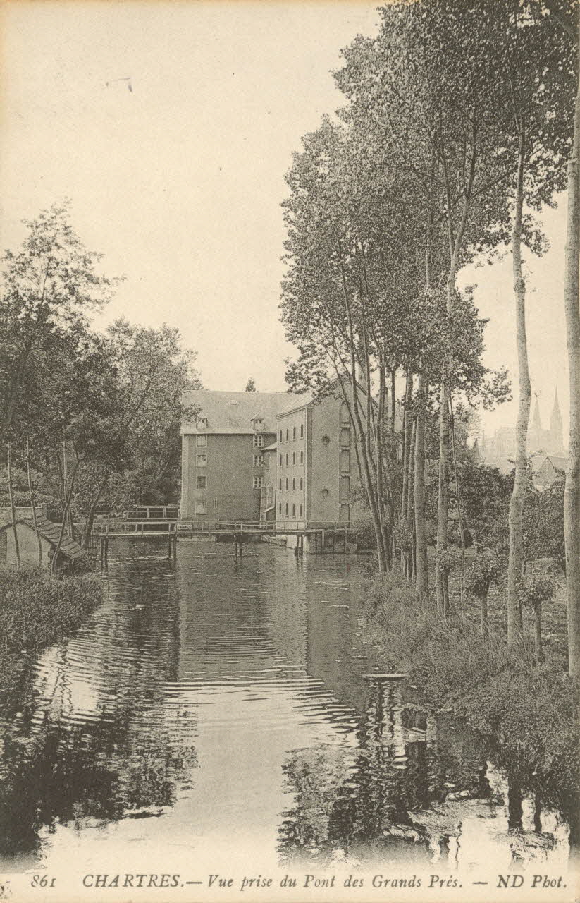 carte postale CHARTRES VUE DU PONT ET DES PRES Eure-et-Loir 1903-1950 017379 Photo