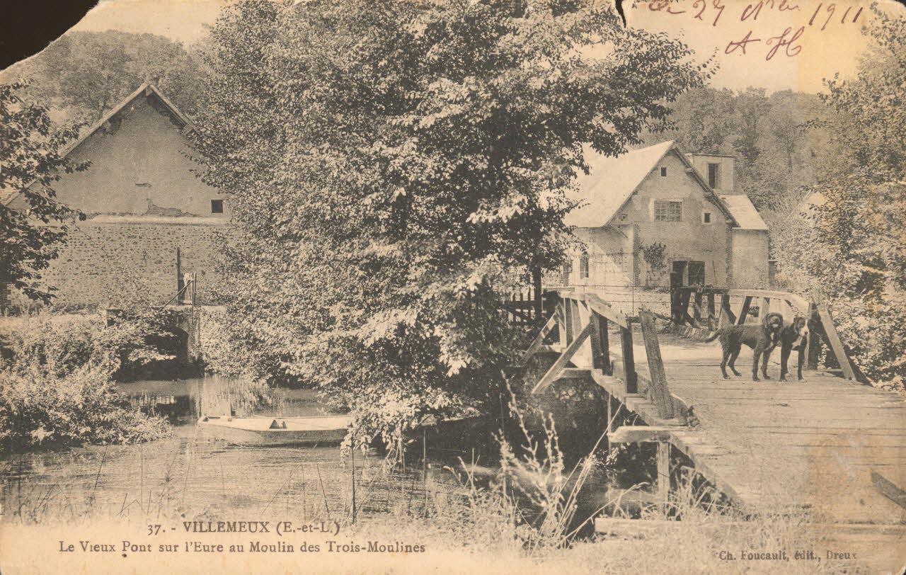 carte postale MOULIN DES TROIS MOULINES Eure-et-Loir 1903-1920 017402 Photo