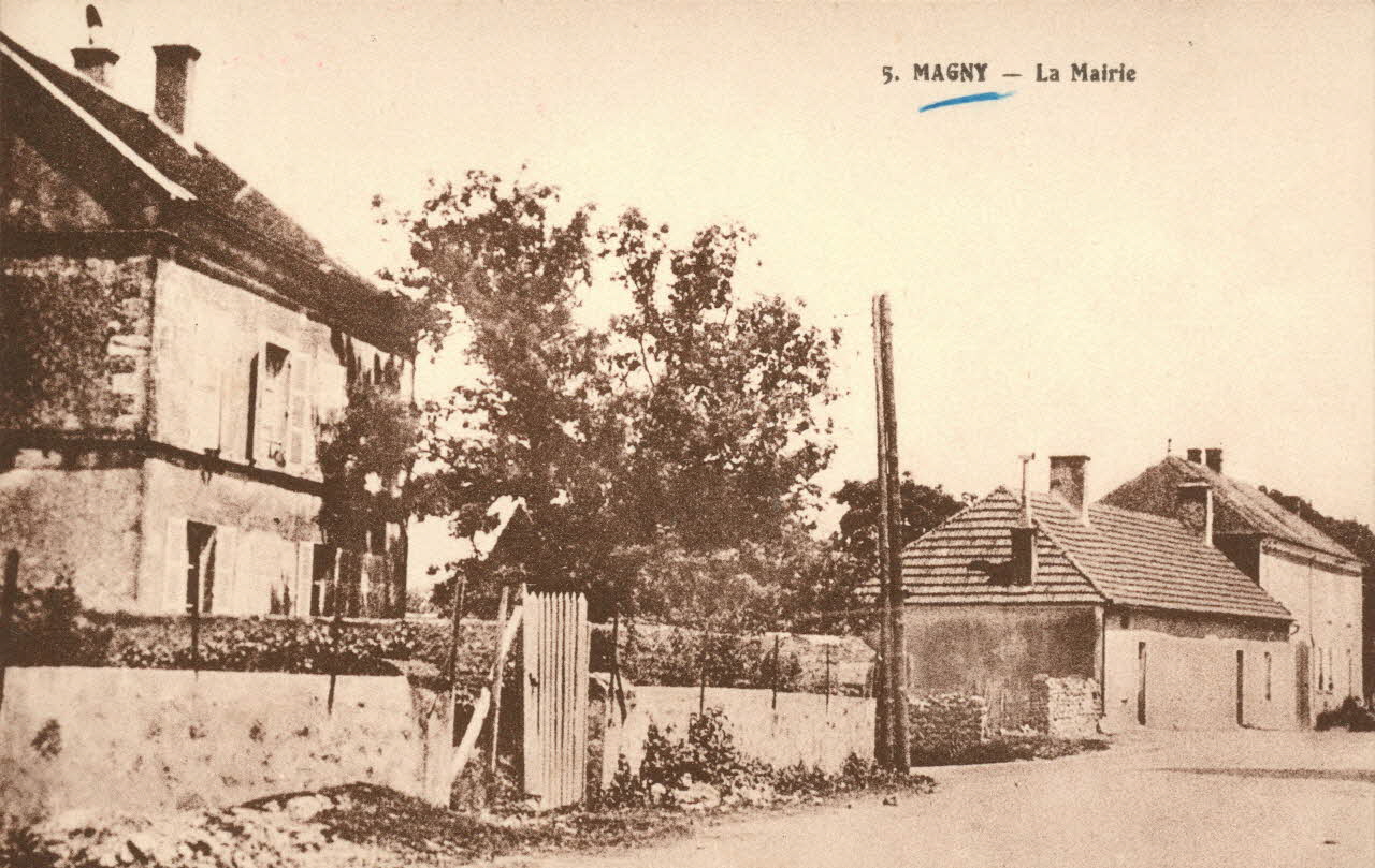 carte postale LA MAIRIE Eure-et-Loir 1903-1920 017476 Photo