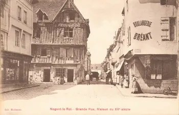 carte postale GRANDE RUE, MAISON DU 15EME SIECLE Eure-et-Loir 1903-1920 017479 Photo