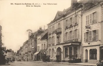 carte postale RUE VILLETTE-GATE, HOTEL DU DAUPHIN Eure-et-Loir 1942 017482 Photo