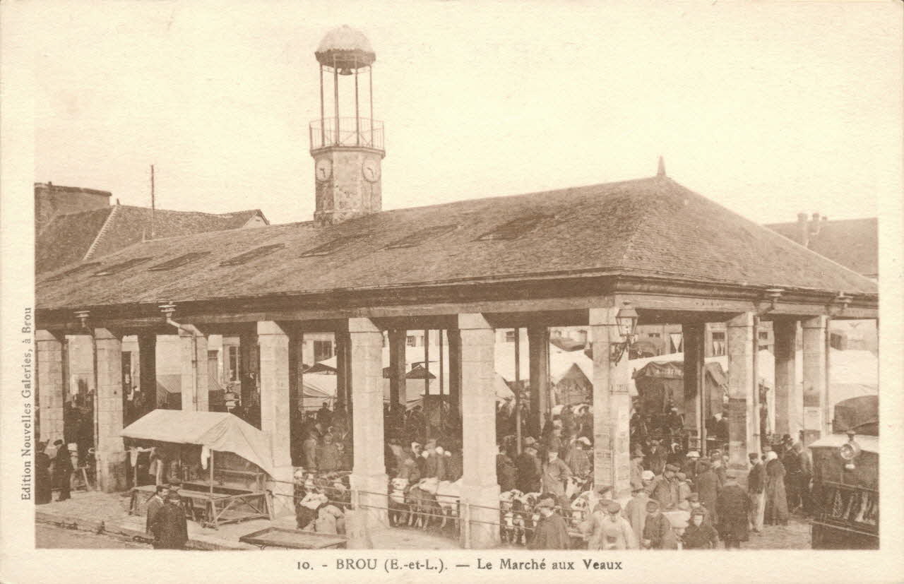 carte postale LE MARCHE AUX VEAUX Eure-et-Loir 1903-1920 017497 Photo