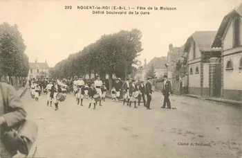 carte postale FETE DE LA MOISSON, BD DE LA GARE Eure-et-Loir 1903-1920 017529 Photo