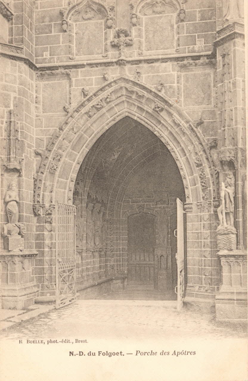 carte postale N. -D. DU FOLGOET. ; PORCHE DES APOTRES Finistère 1903 017933 Photo