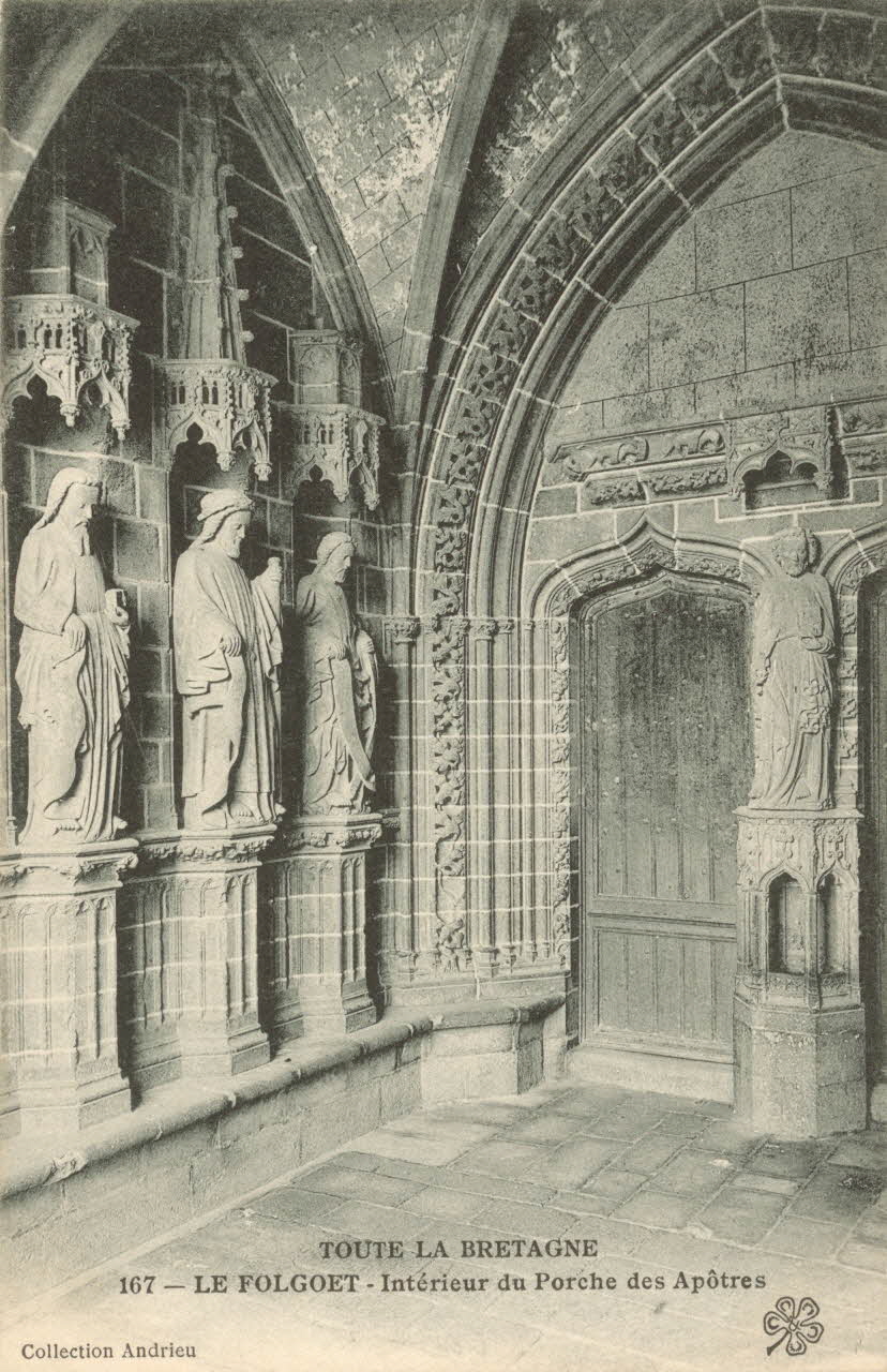 carte postale INTERIEUR DU PORCHE DES APOTRES Finistère 1903-1920 017950 Photo