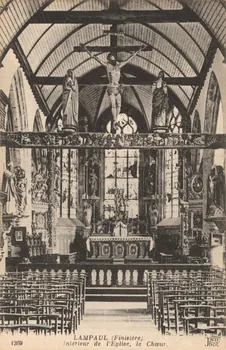 carte postale INTERIEUR DE L'EGLISE, LE CHOEUR Finistère 1925 018024 Photo