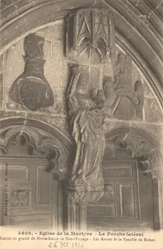 carte postale PORCHE LATERAL. STATUE ND BON-VOYAGE. ARMES ROHAN Finistère 1903-1920 018085 Photo