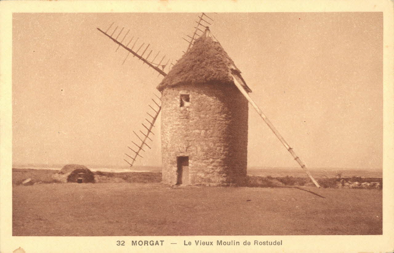 carte postale VIEUX MOULIN DE ROSTUDEL-MORGAT Finistère 1903-1950 018613 Photo