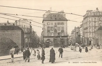 carte postale LA PLACE DES PORTES Finistère 1903-1920 018682  Photo