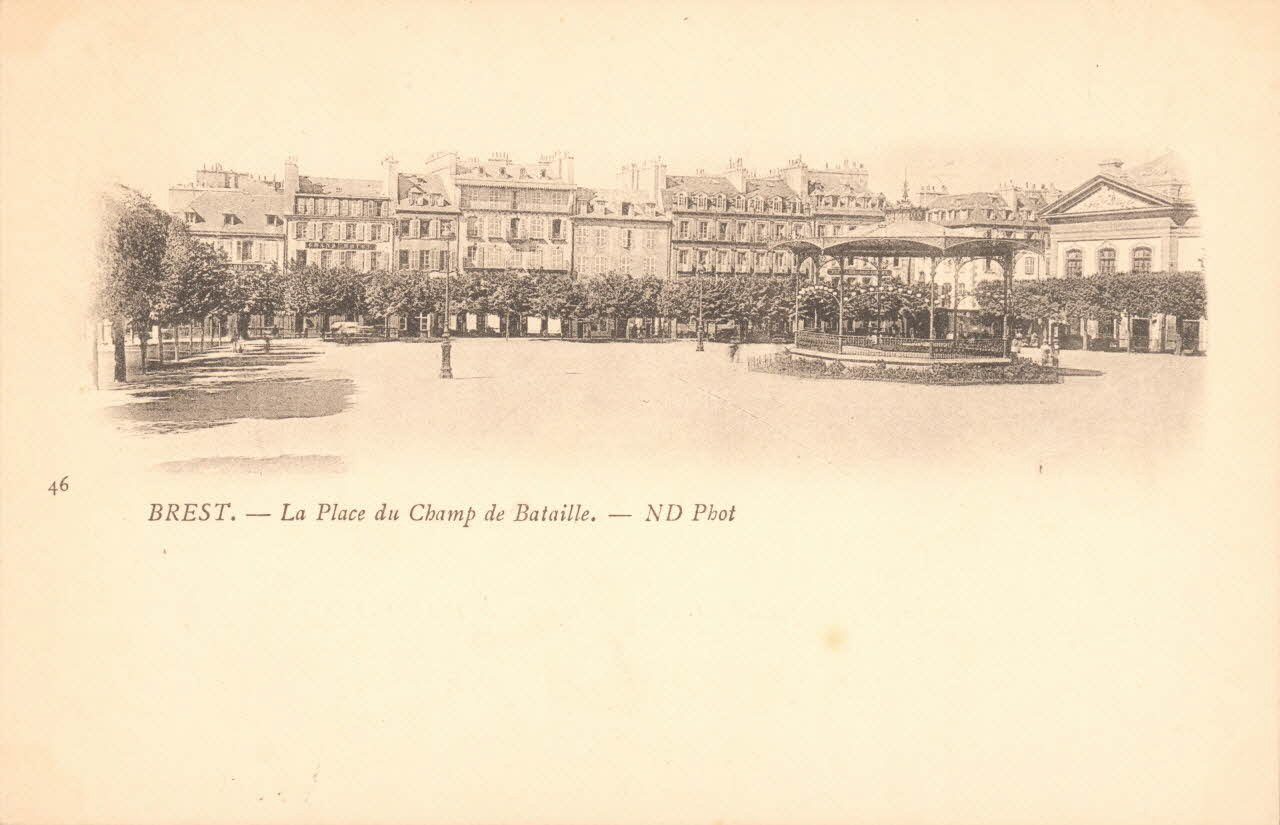 carte postale LA PLACE DU CHAMP DE BATAILLE Finistère 1903 018689 Photo