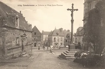 carte postale CALVAIRE ET PLACE SAINT-THOMAS Finistère 1903-1920 018755 Photo
