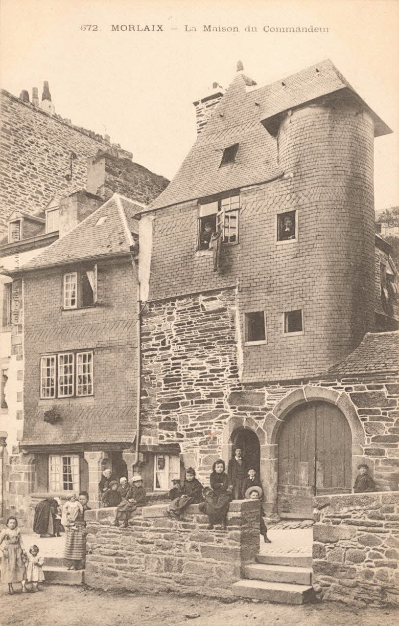 carte postale LA MAISON DU COMMANDEUR Finistère 1903 018770 Photo