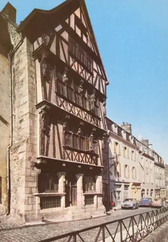 carte postale MAISON DE LA REINE ANNE, 16EME Finistère 1950 018819 Photo