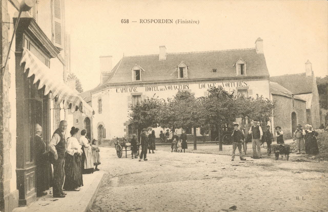 carte postale HOTEL DES VOYAGEURS Finistère 1903-1920 018901 Photo