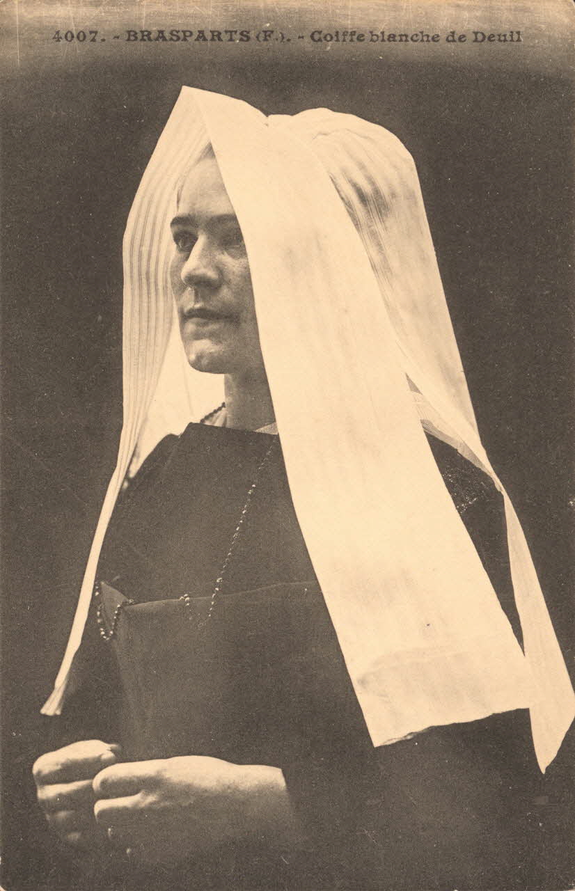 carte postale COIFFE BLANCHE DE DEUIL Finistère 1903-1920 019017 Photo