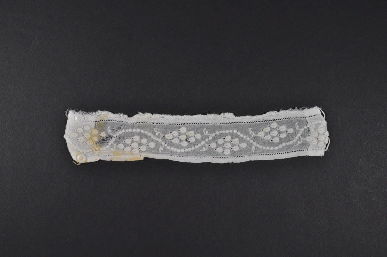 POIGNET 1971.23.35.1 Photo Mucem