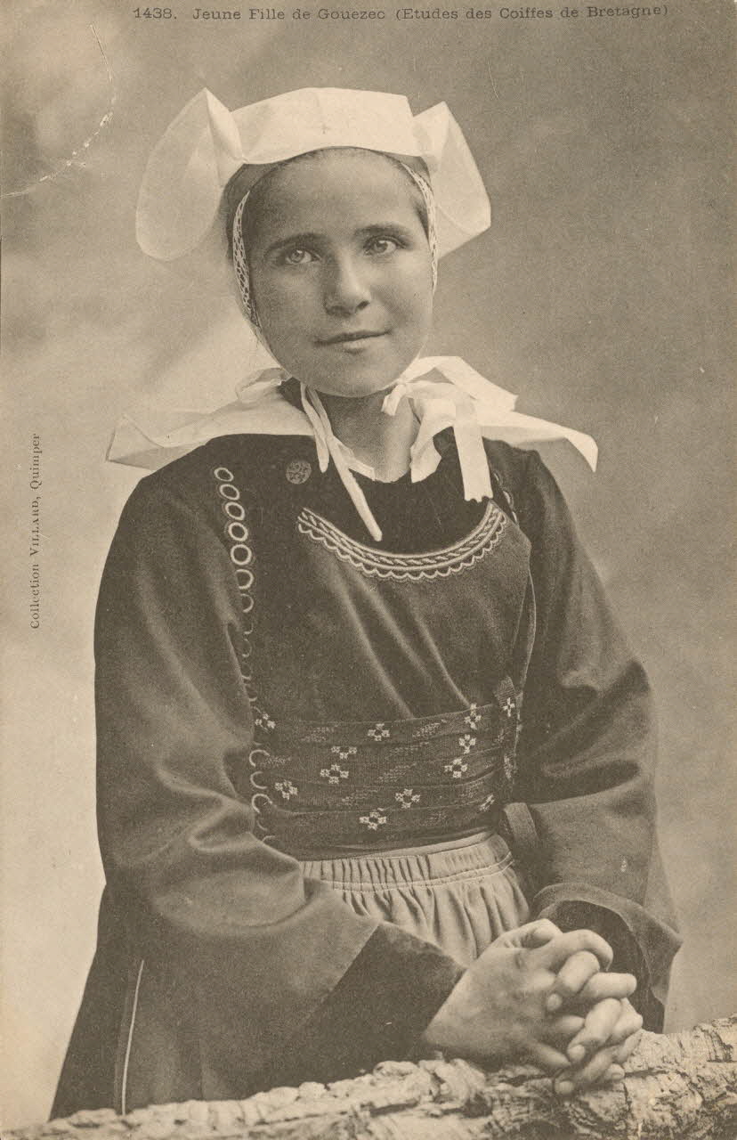 carte postale JEUNE FILLE DE GOUEZEC Finistère 1903 019268 Photo