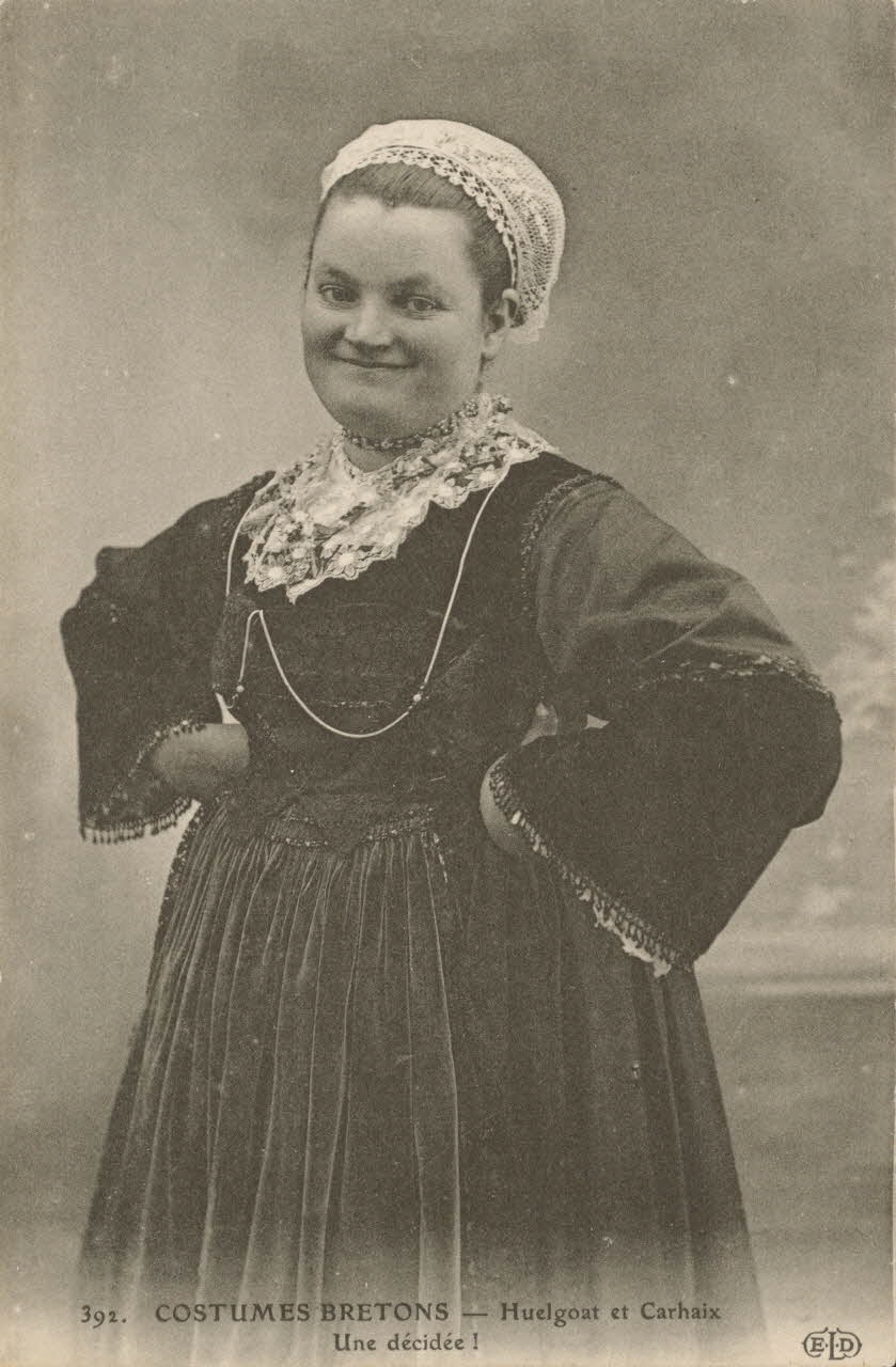 carte postale UNE DECIDEE Finistère 1903-1920 019282 Photo
