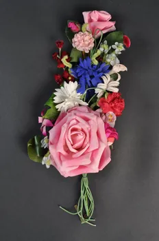 A. Fischer bouquet de mariage Alsace, France 1970 1970.43.4 Photo Mucem