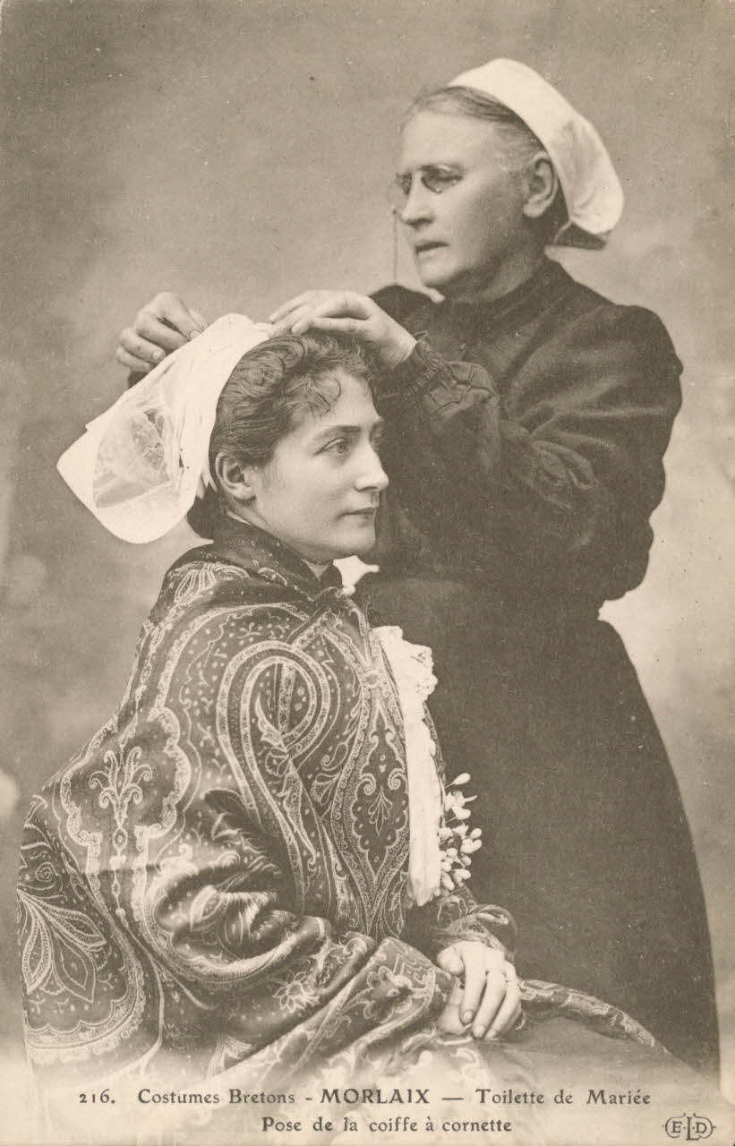 carte postale TOILETTE DE MARIEE Finistère 1903-1920 019399 Photo