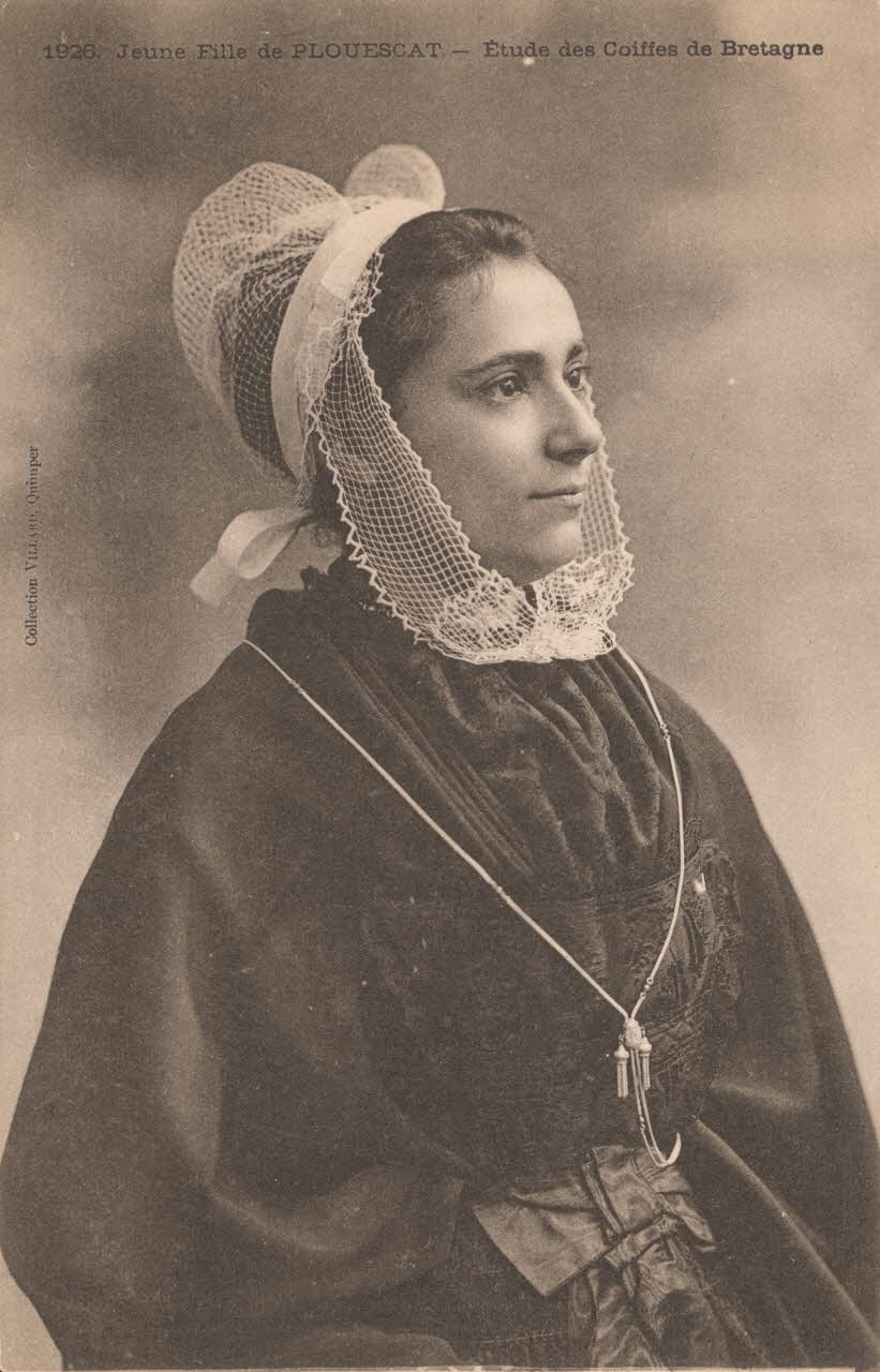 carte postale JEUNE FILLE DE PLOUESCAT Finistère 1903-1920 019465 Photo