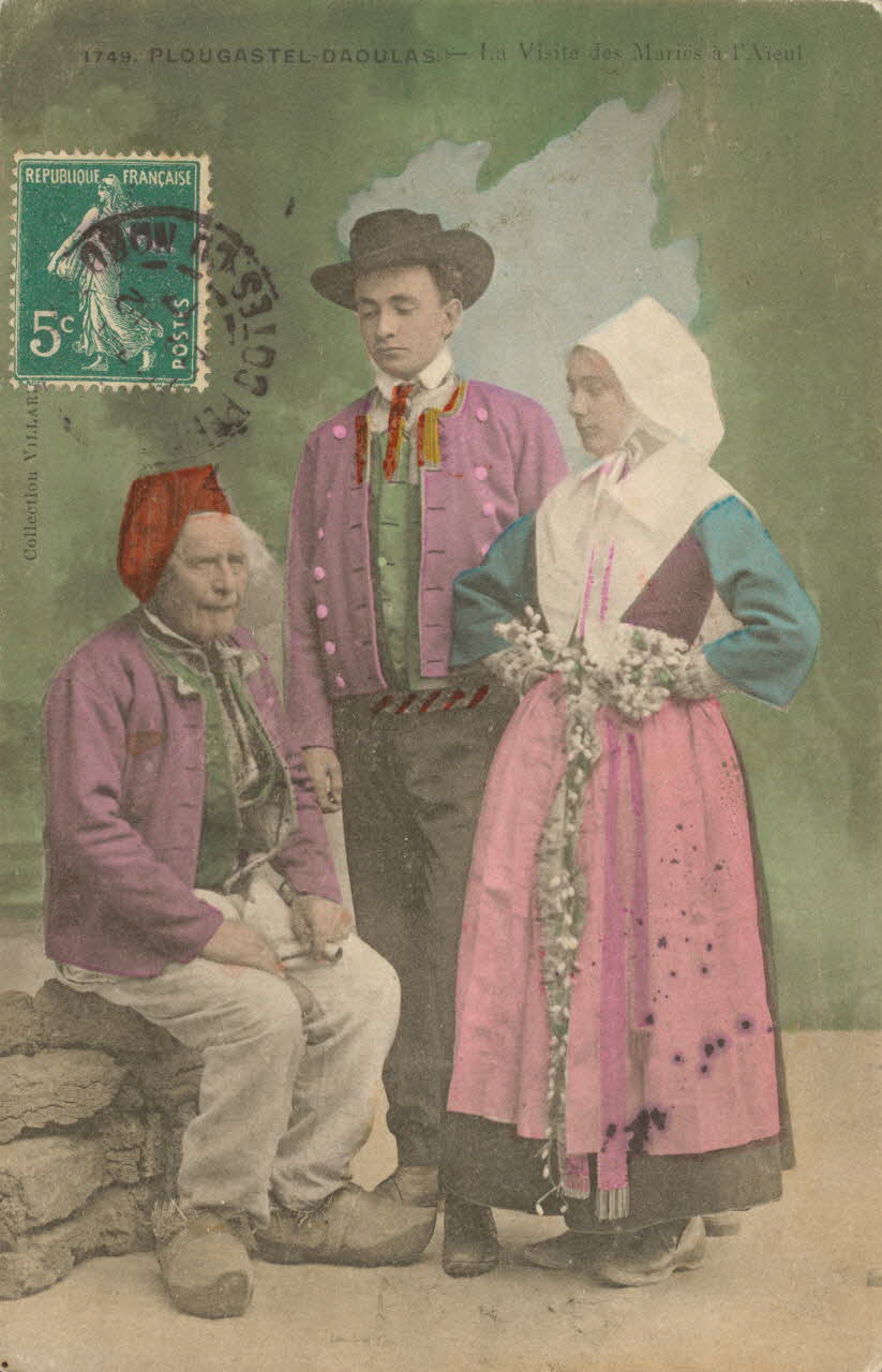 carte postale VISITE DES MARIES A L'AIEUL Finistère 1921-1950 019509 Photo
