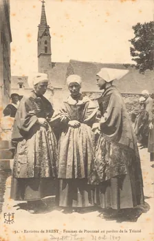 carte postale FEMMES AU PARDON Finistère 1903-1920 019551 Photo