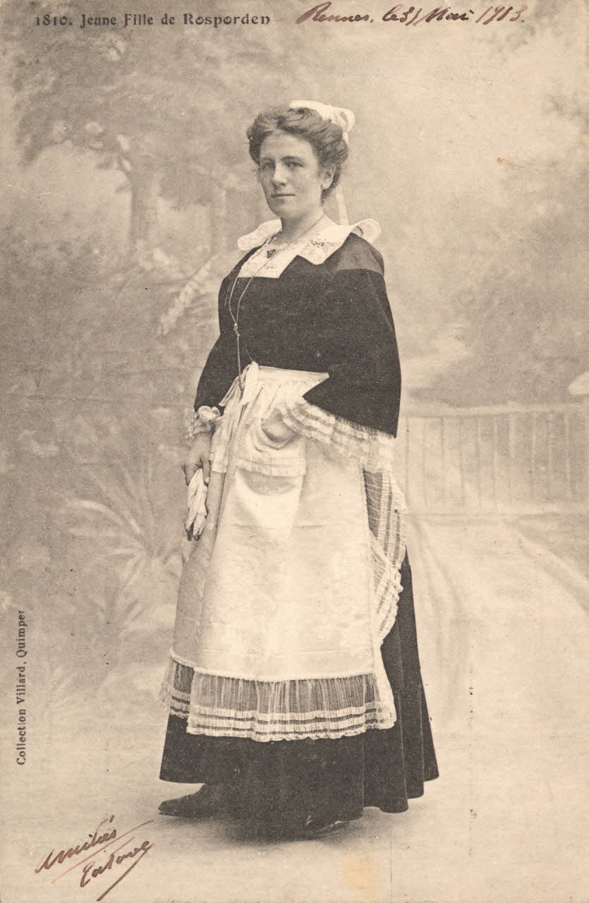 carte postale JEUNE FILLE DE ROSPORDEN Finistère 1913 019796 Photo