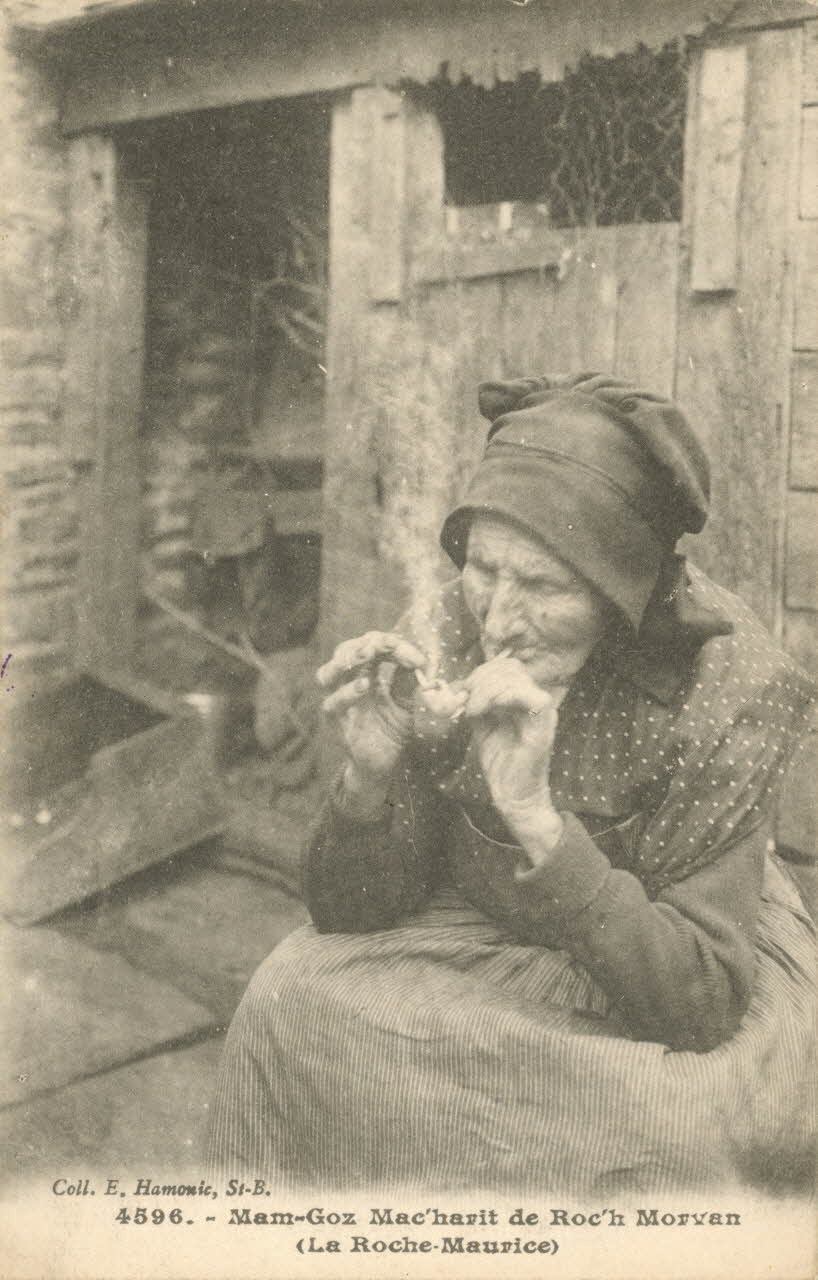 carte postale MAM-GOZ MAC'HARIT DE ROC'H MORVAN Finistère 1903-1920 019806 Photo