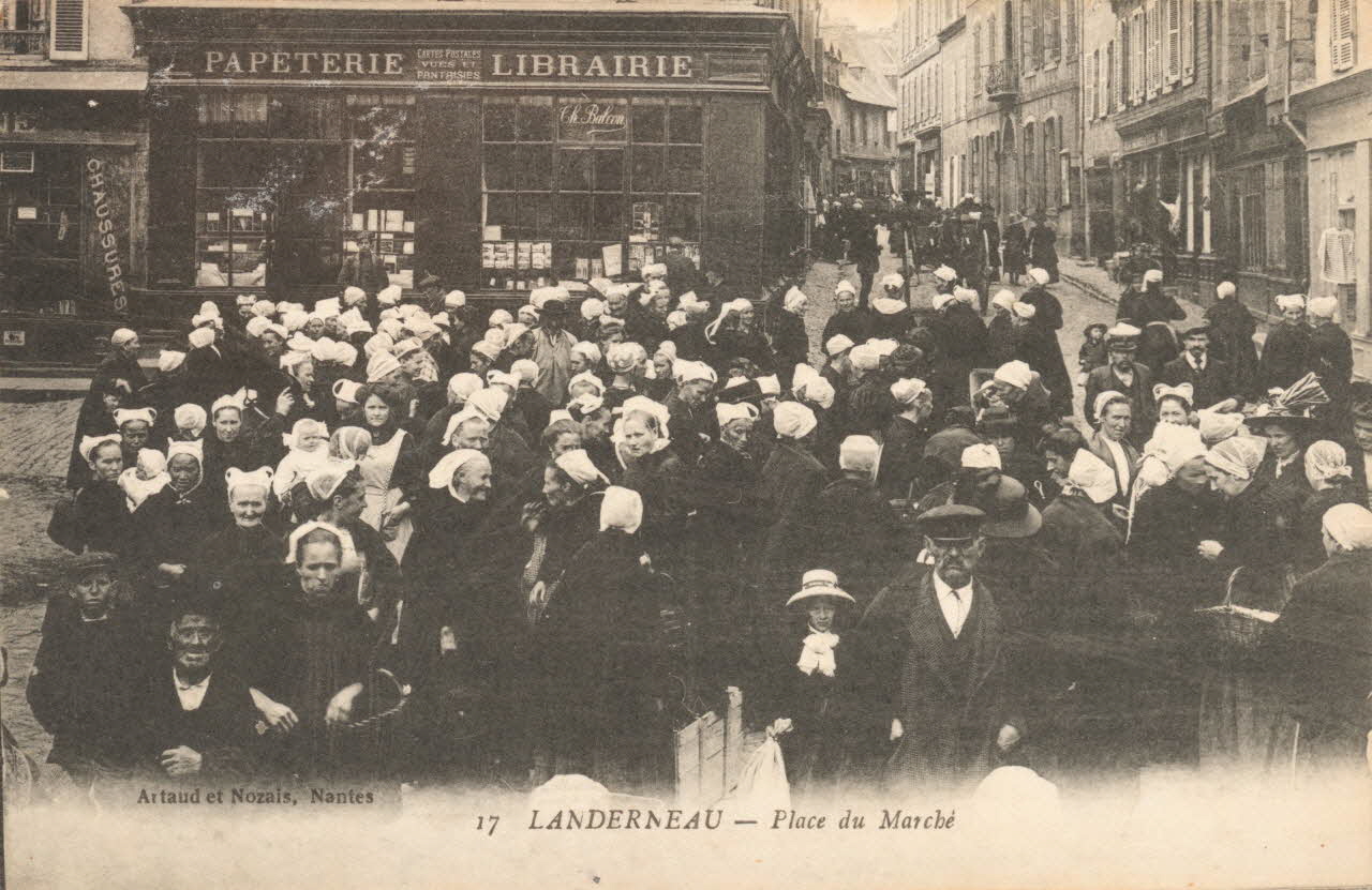 carte postale PLACE DU MARCHE Finistère 1903-1920 019952  Photo