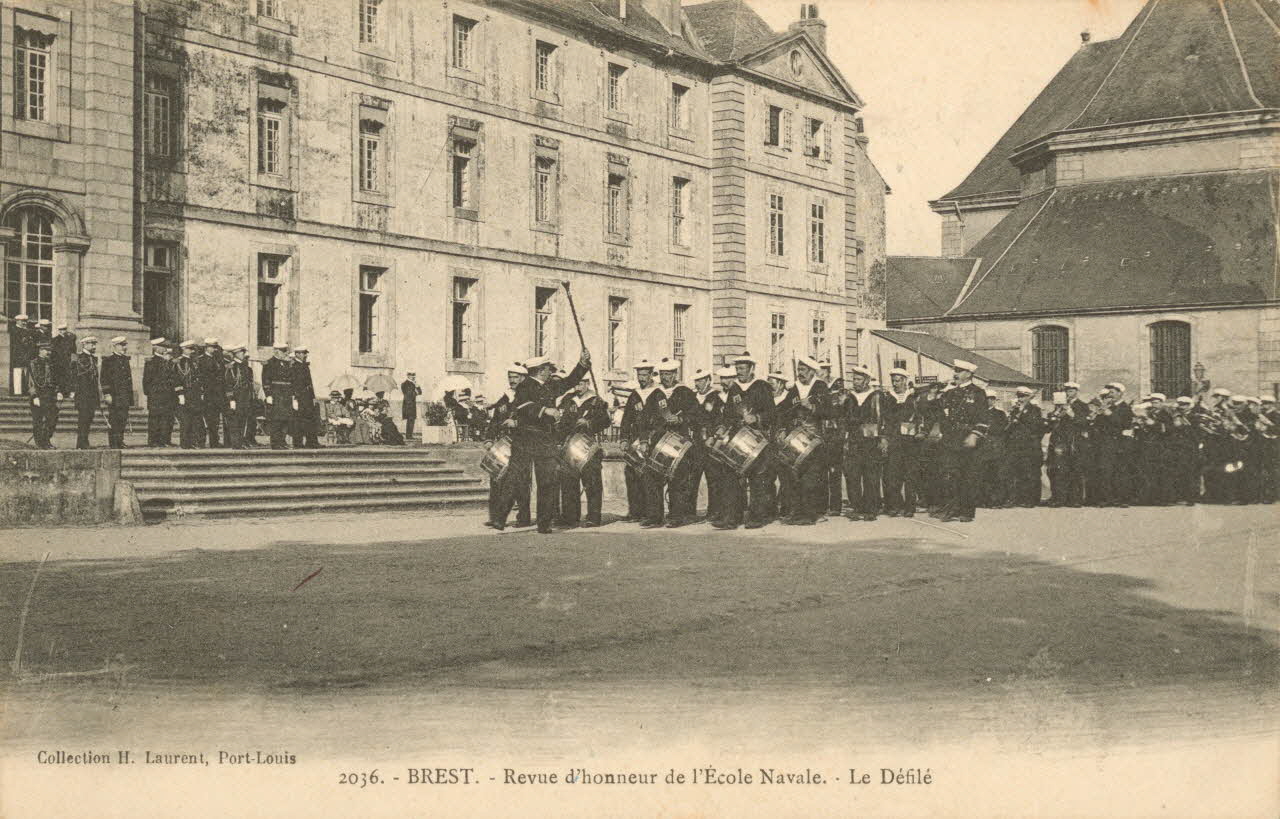 carte postale REVUE DE L'ECOLE NAVALE Finistère 1903-1920 020004 Photo