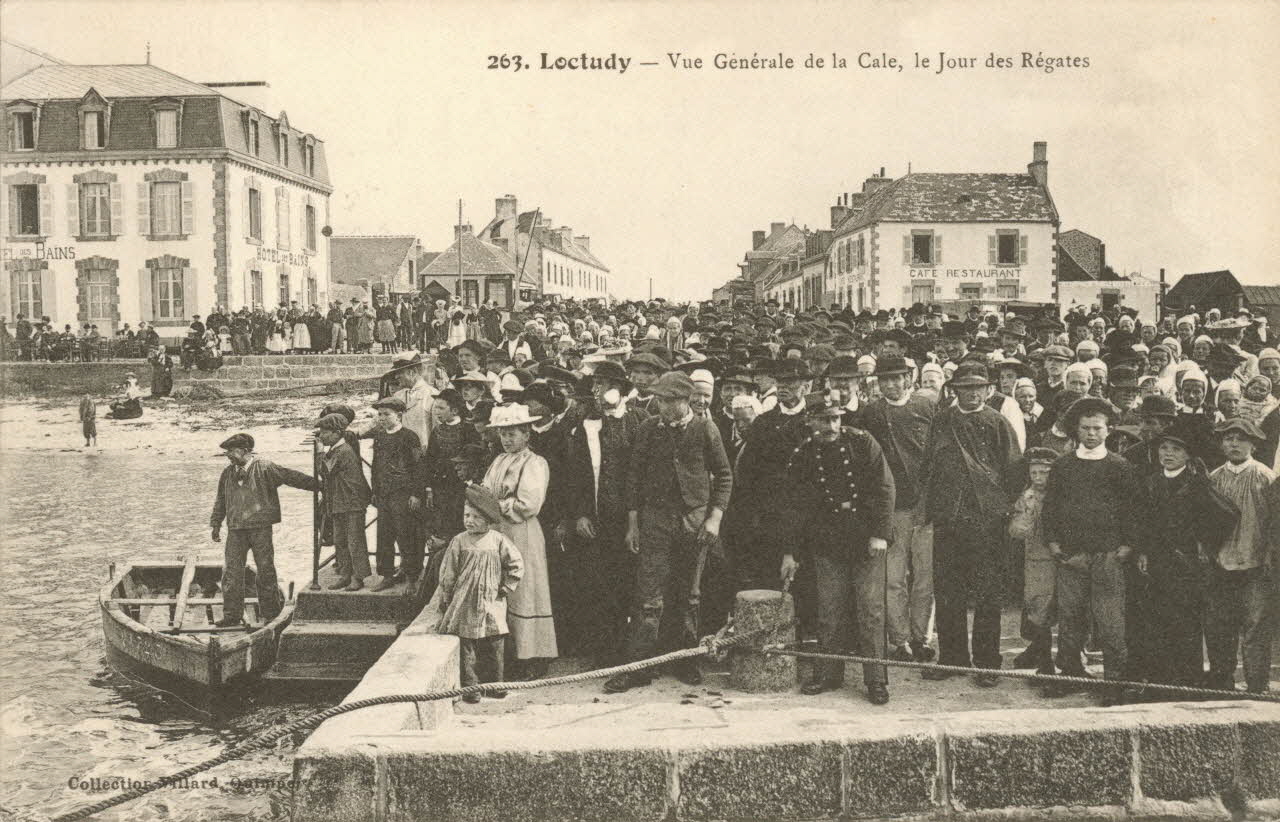 carte postale LA CALE, JOUR DES REGATES Finistère 1903-1920 020023 Photo