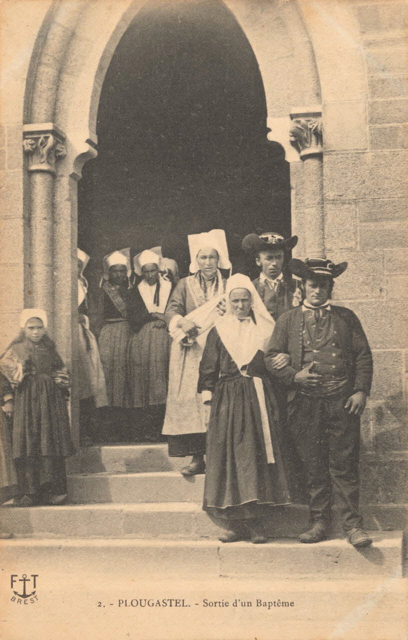 carte postale SORTIE DE BAPTEME Finistère 1903-1920 020034 Photo